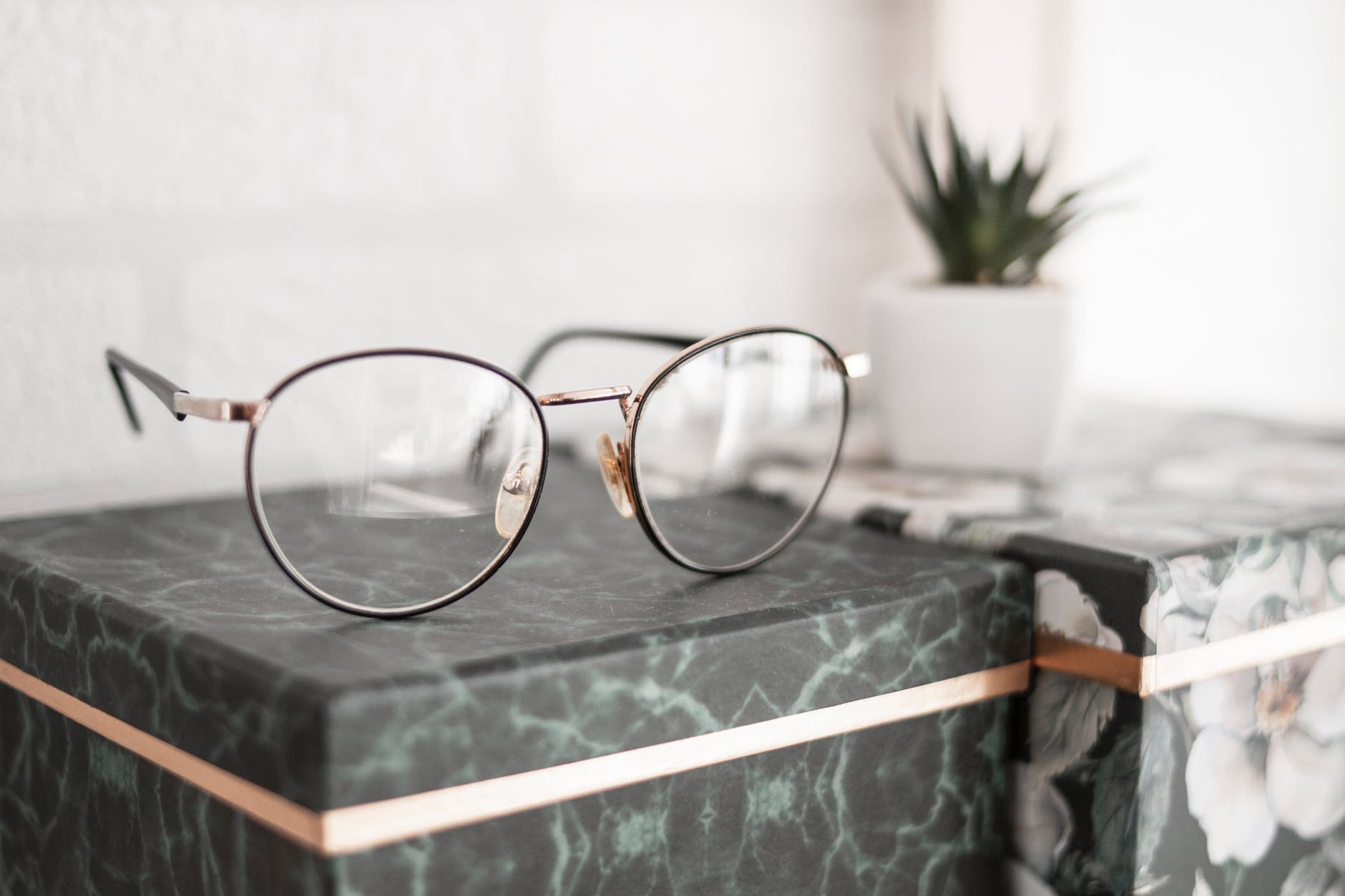 Unique Gotta B Me Pink Tortoise Shell Eye Glasses - Shop at gottaBme.com